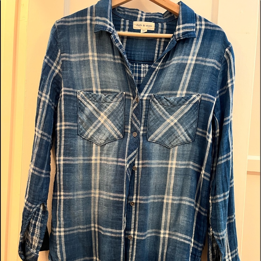 Anthropologie Cloth & Stone Button Down Shirt Size S